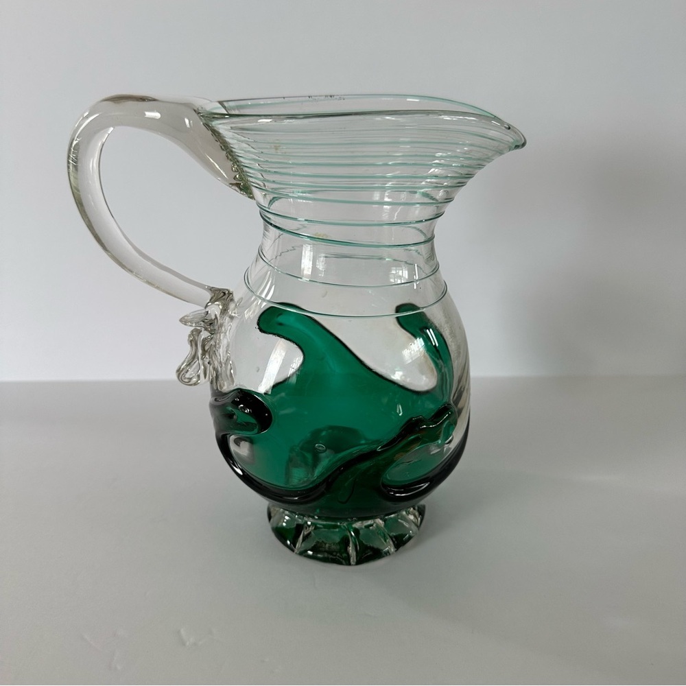Green Art Glass Optic Ruffled Pitcher Vase 1973 - Picture 3 of 11